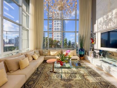 4 suítes | 317m² | Bairro Jardim Europa para Comprar