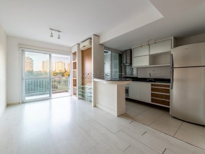 Apartamento com 65m², 2 dormitórios, 1 suíte, 2 vagas no bairro Jardim Europa em Porto Alegre para Comprar