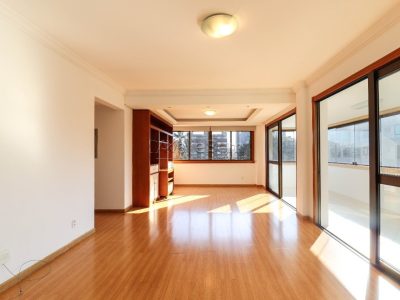 153m² | 3d. sendo 1suíte | 2 vagas | Petrópolis para Comprar