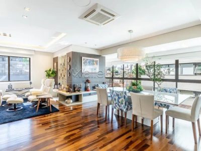 Belíssimo apartamento de 221 m² com 2 suítes no Bela Vista para Comprar
