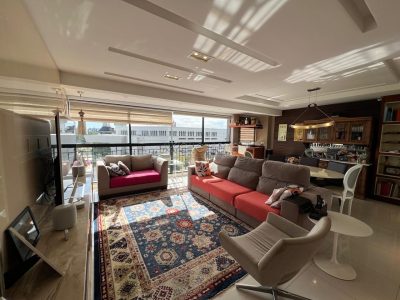 120m² | 3d. sendo 1 suíte | 2 vagas | Jd. Europa para Comprar