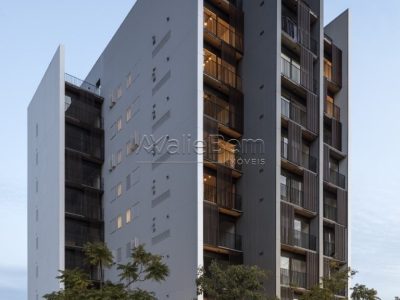 Apartamento com 110m², 2 dormitórios, 2 suítes, 1 vaga no bairro Jardim Europa em Porto Alegre para Comprar