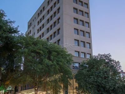 Salas/Conjuntos com 95m², 1 vaga no bairro Auxiliadora em Porto Alegre para Comprar