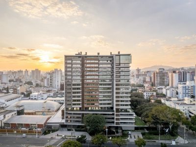 Apartamento com 55m², 1 dormitório, 1 vaga no bairro Praia de Belas em Porto Alegre para Comprar