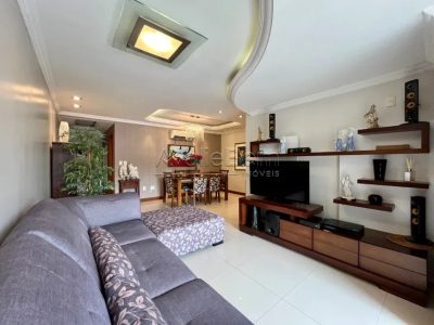 Apartamento com 108 m² de área privativa, 3 dormitórios no Bairro Passo da Areia para Comprar
